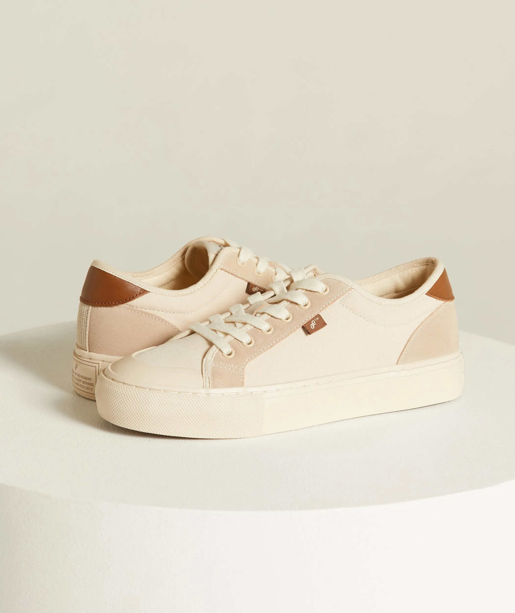 Ladies Kicks - Almond