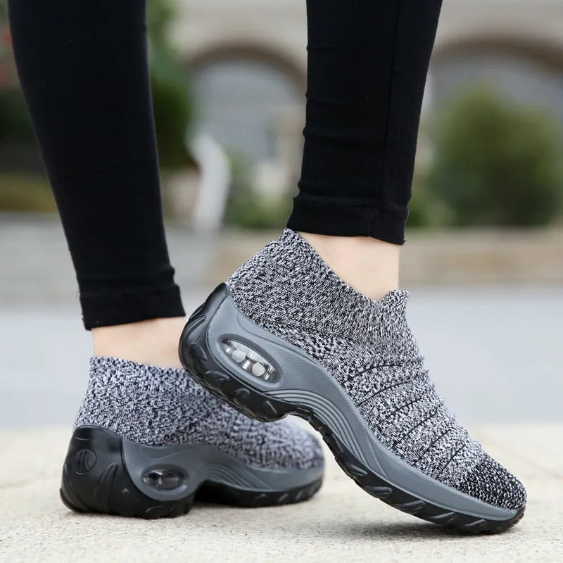 YWEEN Women Running Walking Shoes Hot Autumn New Mesh Breathable Ladies Sneakers Soft Platform Slip On Loafers Plus Size